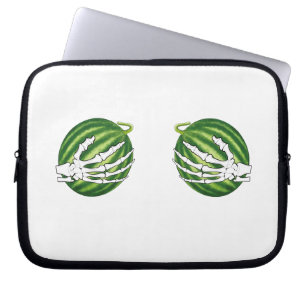 Funny Halloween Skeleton Hands Holding Melons Laptopschutzhülle