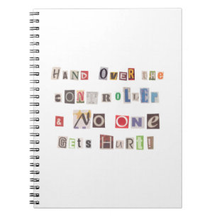 Funny Hand über Controller Ransom Note Collage Notizblock