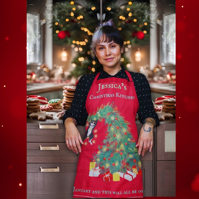 Funny Hang In There Cat in Christmas Tree Schürze (Funny Sarcastic Red Holiday Apron with Cat hanging in Christmas Tree, Hang in There  for Women)