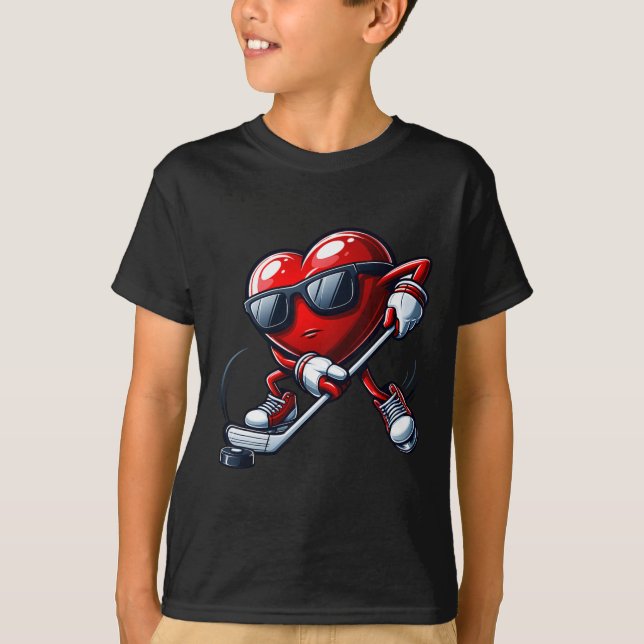 Funny Heart Playing Hockey Valentines Day Mens Boy T-Shirt (Vorderseite)