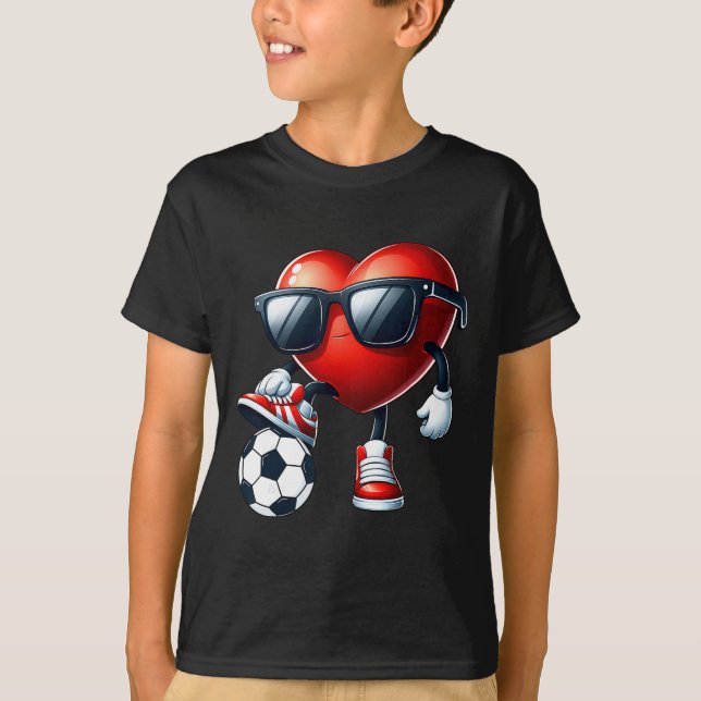 Funny Heart Playing Soccer Valentines Day Mens Boy T-Shirt (Vorderseite)