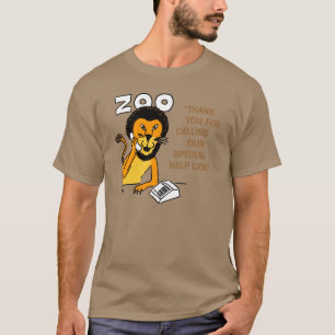 Funny Help-Lion in einem Zoo-Cartoon. Helpline T-Shirt