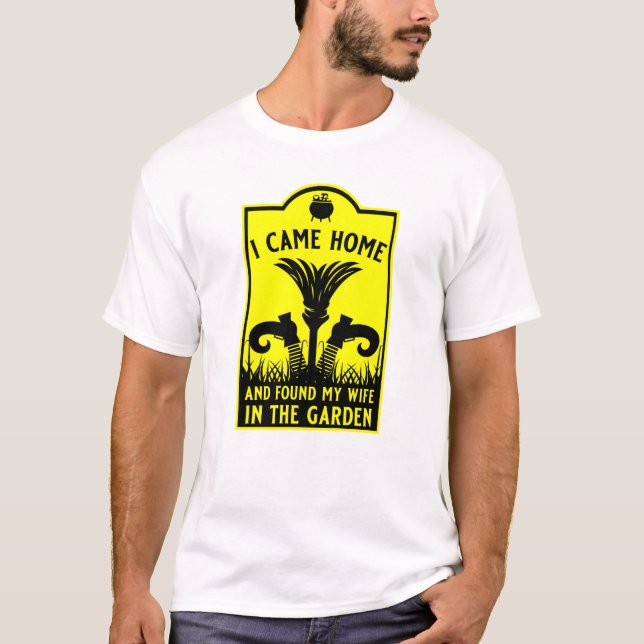 Funny Hexe Ehefrau T-Shirt (Vorderseite)