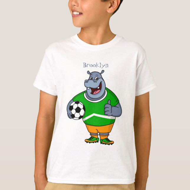 Funny Hippo Fußballspieler Cartoon Illustration T-Shirt (Vorderseite)