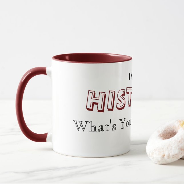 Funny Historian Tasse (Dunkelrot) (Mit Donut)
