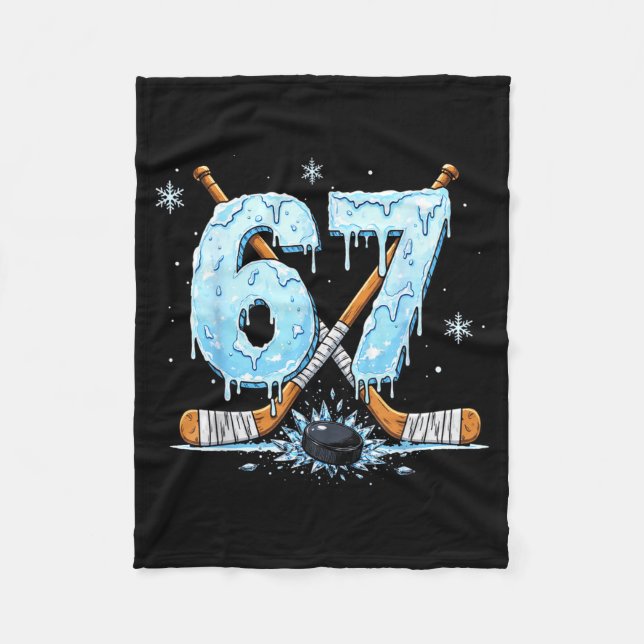 Funny Hockey Lovers Drip 6-7 Number Six Seven Puck Fleecedecke (Vorderseite)