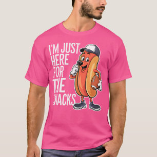 Funny, ich bin nur hier für die Snacks Fußball T-Shirt