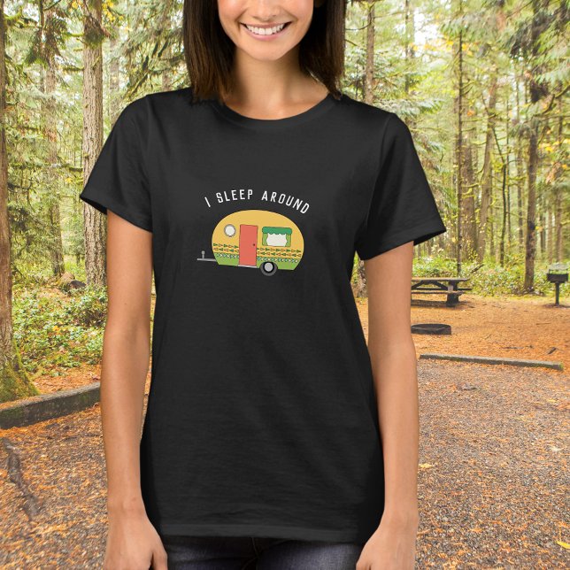 Funny ich schlafe um RV Camper Dark T-Shirt (Von Creator hochgeladen)