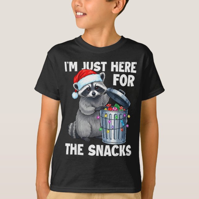 Funny I'm Just Here For The Snacks Raccoon Christm T-Shirt (Vorderseite)