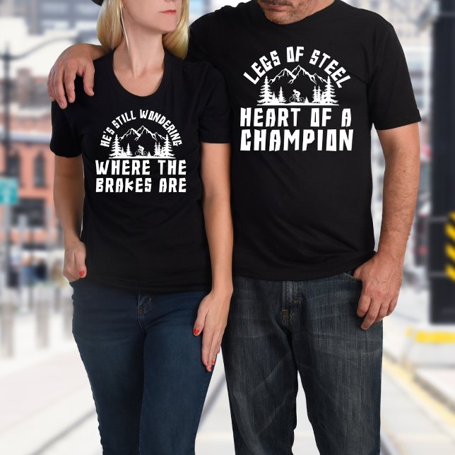 Funny Individuelle Name Matching Cycling Couples' T-Shirt (Von Creator hochgeladen)