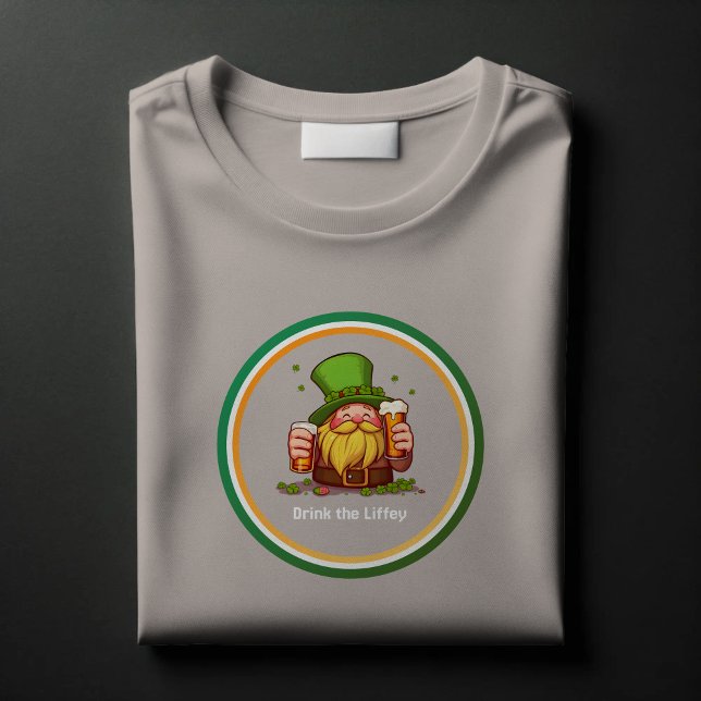 Funny Irish Leprechaun Beer & Kleeblatts T-Shirt (Von Creator hochgeladen)