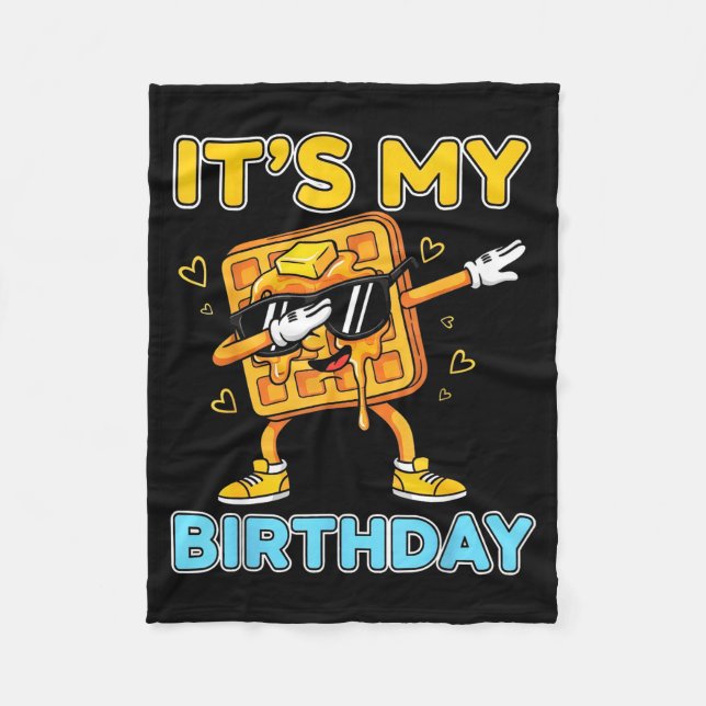Funny Its My Birthday Waffle Dab Cartoon Party Boy Fleecedecke (Vorderseite)