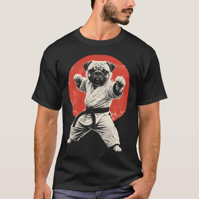 Funny Karate Pug Black Belt Martial Arts Dog T-Shirt (Vorderseite)