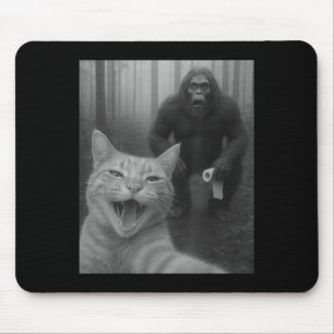 Funny Katze überrascht glücklich Selfie mit Bigfoo Mousepad