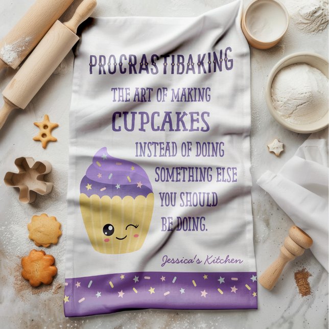 Funny Kawaii Cupcake Procrastibaking Geschirrtuch (This hilarious and ultra cute kawaii cupcake towel design is an absolute “deal-baker”)