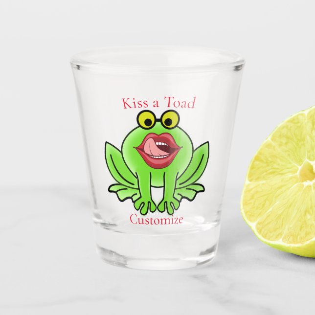 Funny Kiss A Toad Thunder_Cove Schnapsglas (Vorderseite)