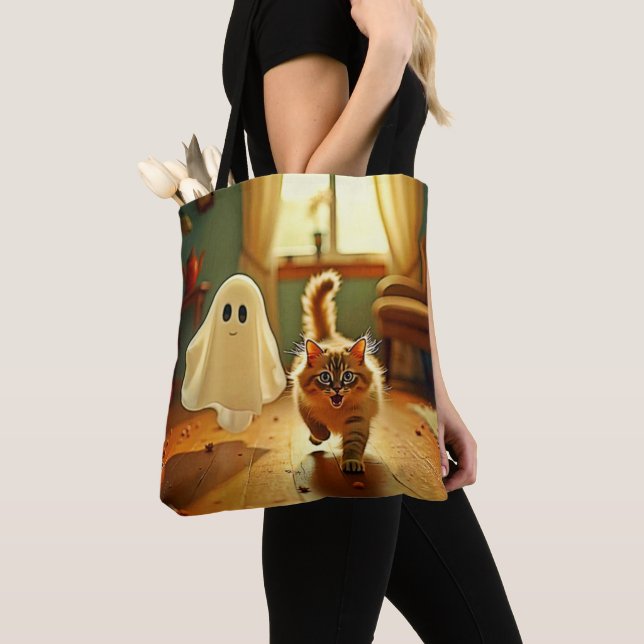 Funny Kitten Spooky Friend Design (Von Nahem)