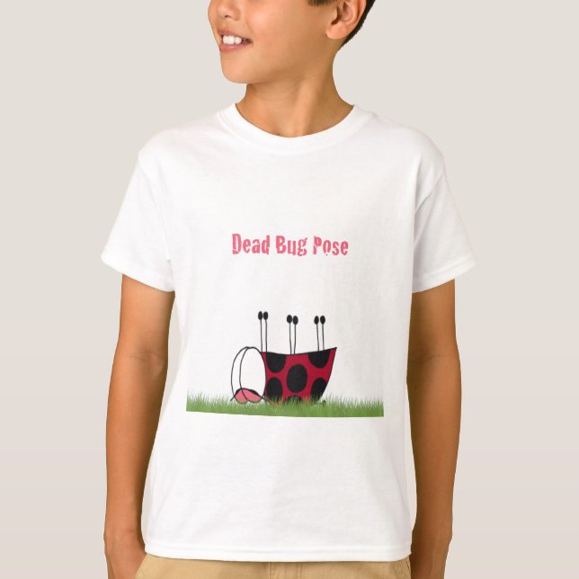 Funny Ladybug Dead Bug Yoga Pose T-Shirt (Vorderseite)