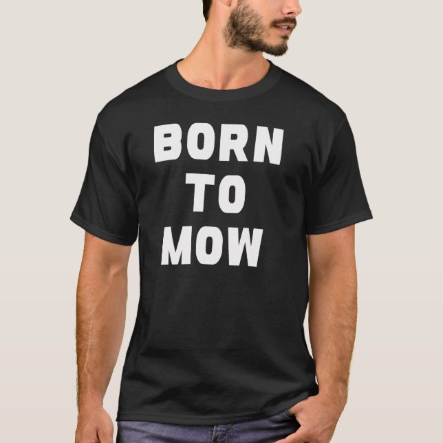 Funny Lawn Mower – Gardening Humor T-Shirt (Vorderseite)