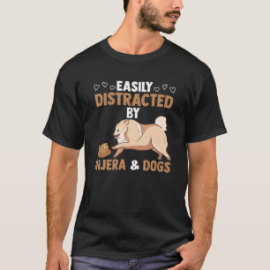 Funny leicht abgelenkt von Injera und Hunden Flatb T-Shirt