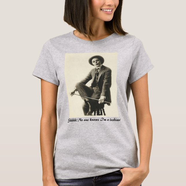 Funny Lesbian Self-Outing Vintage Image T - Shirt (Vorderseite)