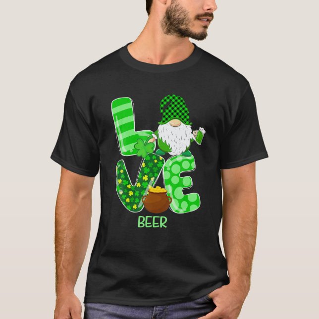 Funny LIEBE Beer Gnome St Patricks Day Men Women T-Shirt (Vorderseite)
