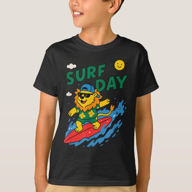 Funny Lion Surfing Summer Vacation Surf Day Boys G T-Shirt (Vorderseite)