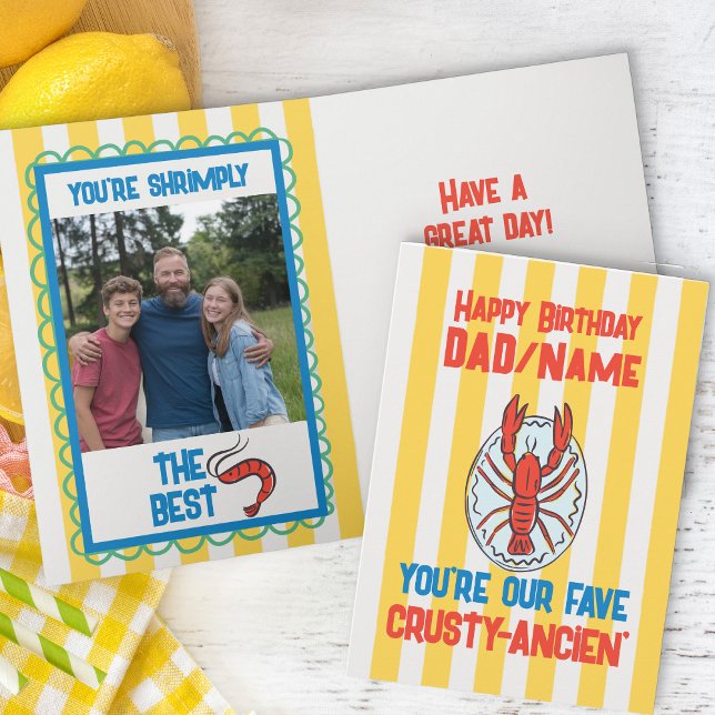 Funny Lobster Amalfi Gelber Streifen Foto Geburtst Karte (funny birthday photo card with lobster and crustacean themed dad joke)