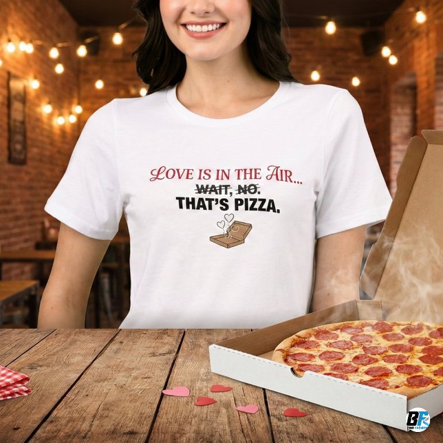 Funny Love Is In The Air That's Pizza Anti-Valenti Tri-Blend Shirt (Von Creator hochgeladen)