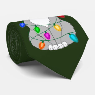 Funny Mad Weihnachtsbaumkatze in farbenfrohen Lich Krawatte