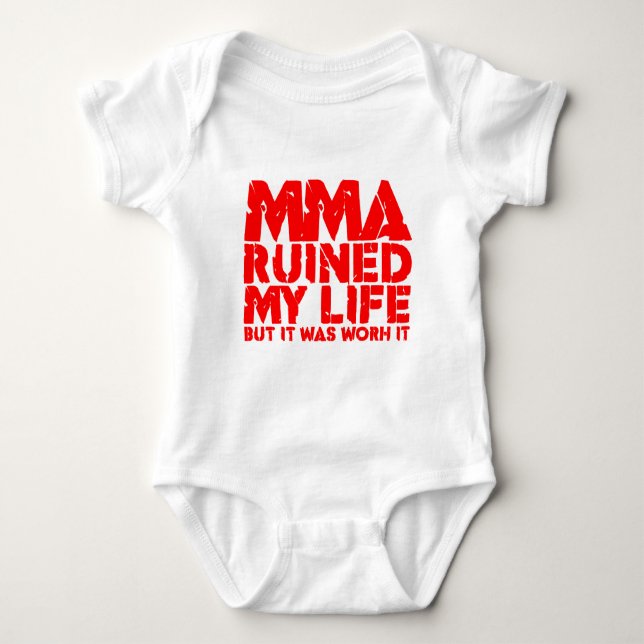 Funny MMA Saying Baby Strampler (Vorderseite)