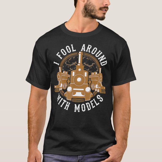 Funny Modellbahn Zug Anhänger Geschenk-Narr T-Shirt (Vorderseite)