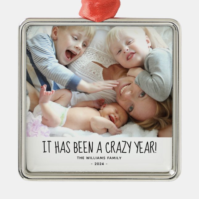 Funny Modern Family Foto Crazy Year Ornament Aus Metall (Vorne)