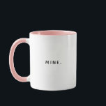 Funny Modern MINE meinen Kaffee Tasse<br><div class="desc">Stehlt immer jemand deinen Kaffee? Vergewissern Sie sich, dass die Leute wissen, dass diese Tasse IHNEN gehört. Moderne minimalistische Typografie liest MINE auf dieser lustigen, zweifarbigen Kaffeemaschine Tasse.</div>