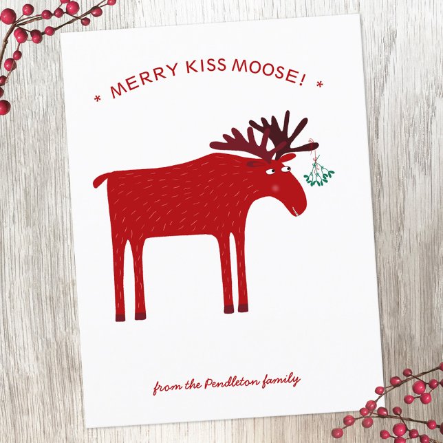Funny Moose Holiday Postcard Feiertagspostkarte (Merry Kiss Moose fun elk Christmas holiday postcard)
