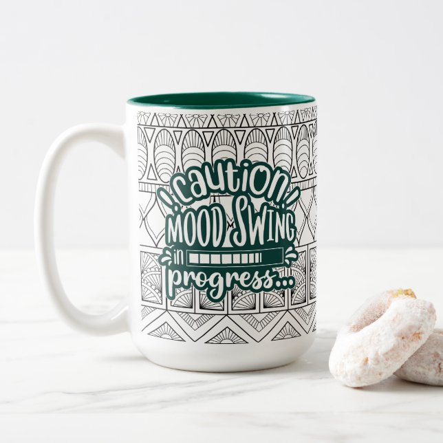 Funny Mug: Vorsicht Swing in Progress Green Zweifarbige Tasse (Mit Donut)