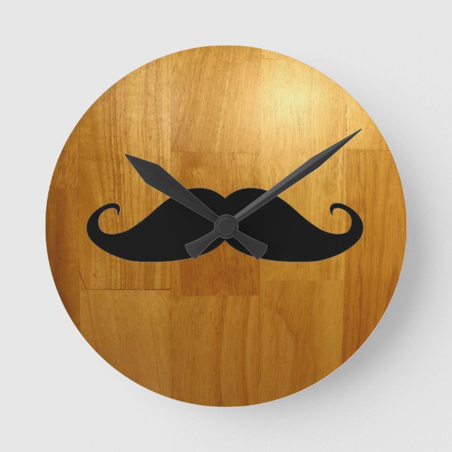 Funny Mustache auf Shiny Holz Textur Hintergrund Runde Wanduhr (Vorderseite)