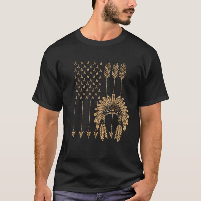 Funny Native American Flag Geschenk Cool USA Tribe T-Shirt (Vorderseite)