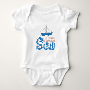 Funny Nautical Zitat Sailboat Zeichne Vitamin Sea Baby Strampler
