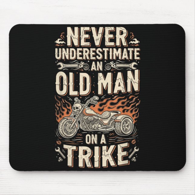 Funny Never Underestimate An Old Man On A Trike Gr Mousepad (Vorne)