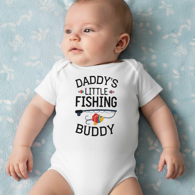 Funny Newborn Gift | Daddy's Little Fishing Buddy Baby Strampler (Von Creator hochgeladen)