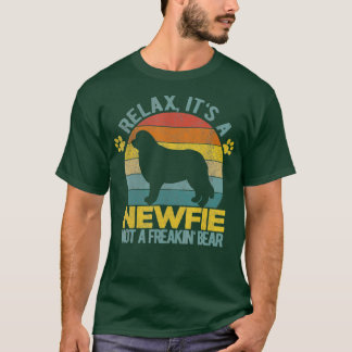 Funny Newfundland Dog Newfie Owner Retro Vintag T-Shirt