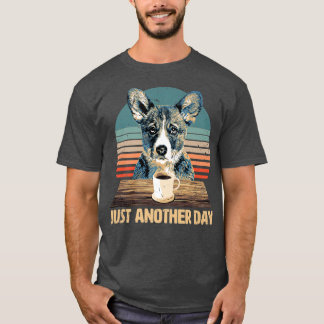 Funny & Niedlich Corgi Puppy Drinks Coffee-957 T-Shirt