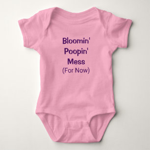 Funny Niedlich Poopin Mess Kackte Spaß Baby Girl R Strampler