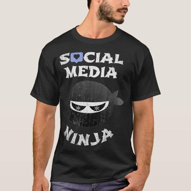 Funny Ninja Social Media Marketing Manager Multita T-Shirt (Vorderseite)
