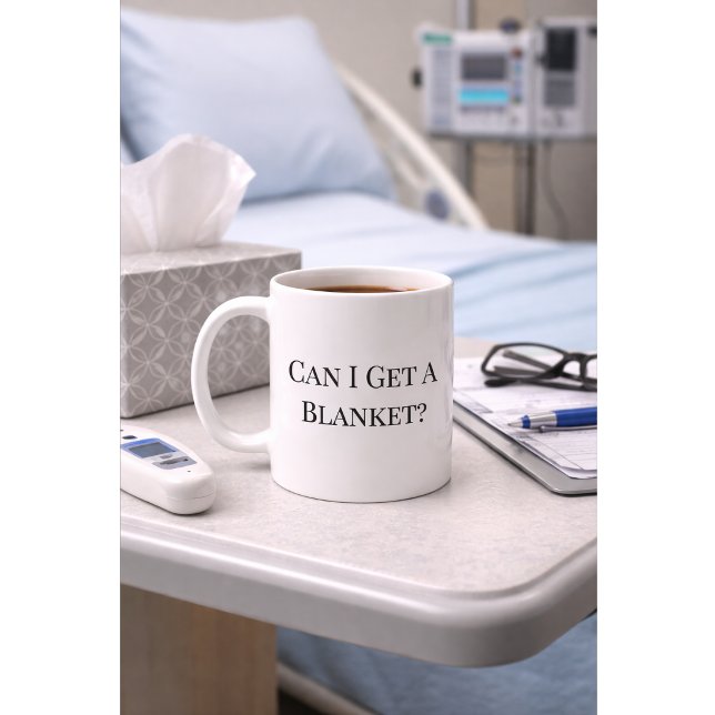 Funny Nurse Mug “Can I Get a Blanket” Custom Name Kaffeetasse (Von Creator hochgeladen)