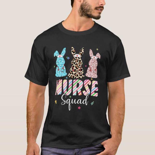 Funny Nurse Squad Osterleopard Rabbit Nurs T-Shirt (Vorderseite)