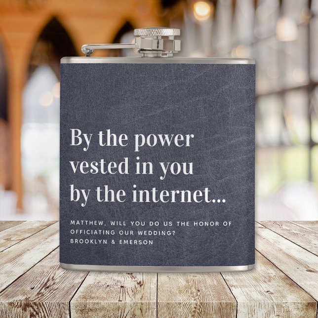 Funny Officiency Vorschlag heiraten uns Flachmann (Von Creator hochgeladen)