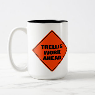 Funny Orange Trellis Vorsicht beim Straßenschild Zweifarbige Tasse