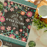 Funny Overthink Zitat Floral Dragonfly Brown Name Geschirrtuch<br><div class="desc">Funny Overthinker Zitat Stilvolle florale Küche Handtuch personalisiert mit Name. Diese einzigartigen Küchentücher sind ein Geschenk für Geburtstage, Ruhestand, Jubiläum, Party, Hochzeitsgeschenk, usw... Ein Spaß für jeden Anlass. Pair es mit einer Flasche Wein und es ist ein großartiges Geschenk für Freunde, Familie, Kollegen, Freunde. Für weitere Geschenkideen, vergewissern Sie sich,...</div>